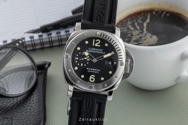 Panerai Submersible steel automatic men's watch PAM00024 LP: 10300EUR [2604485]