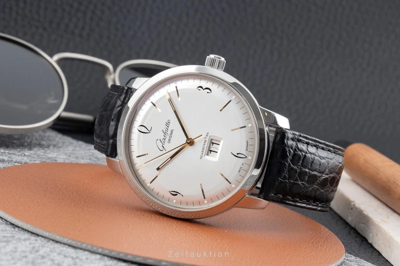 Glashütte Sixties steel automatic men's watch 2-39-47-01-02-04 LP: 8800EUR [2603911]
