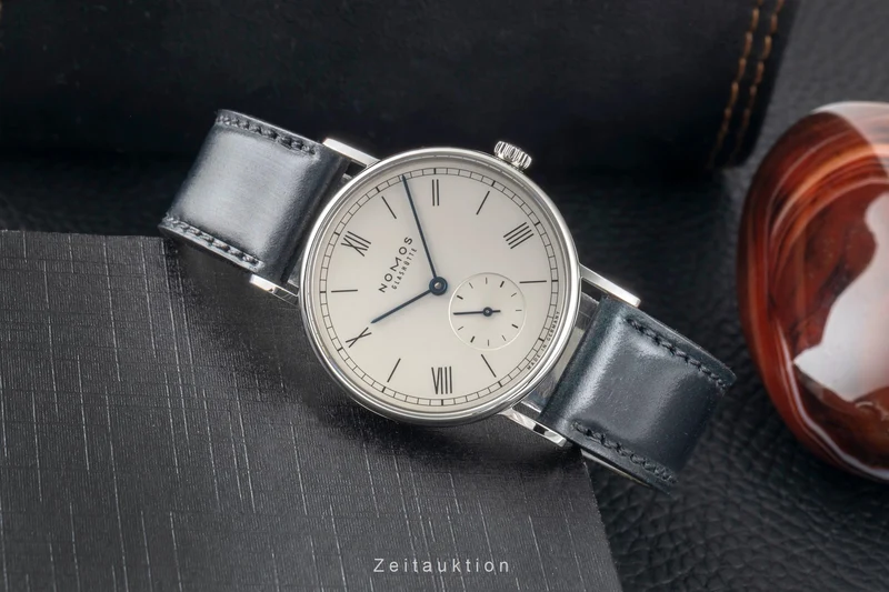 Nomos Ludwig steel manual winding unisex 243 LP: 1680EUR [2603495]