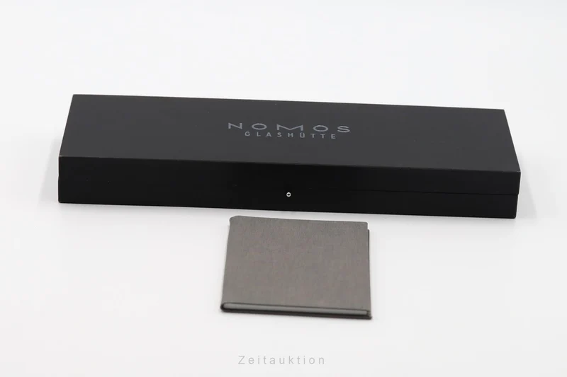 Nomos Ludwig steel manual winding unisex 243 LP: 1680EUR [2603495]