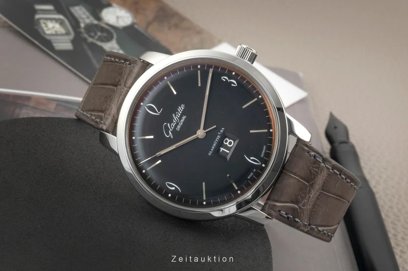 Glashütte Senator Sixties steel automatic men's watch 2-39-47-03-02-04 LP: 8800EUR [2603544]