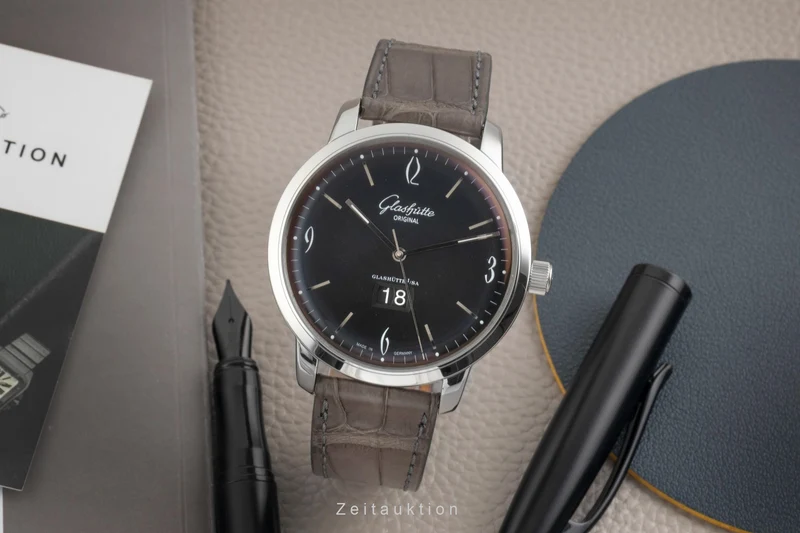 Glashütte Senator Sixties steel automatic men's watch 2-39-47-03-02-04 LP: 8800EUR [2603544]