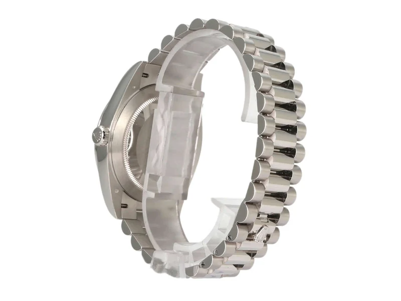 Rolex Day-Date 40 Platin 228236 Eisblau Diamant