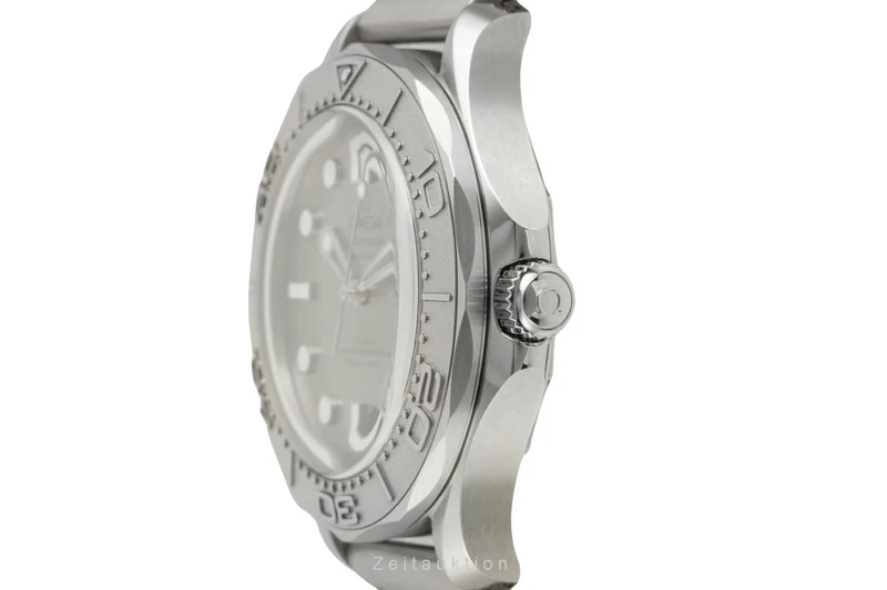 Omega Seamaster steel / titanium automatic men's watch 210.30.42.20.06.002 LP: 7100EUR [2603979]