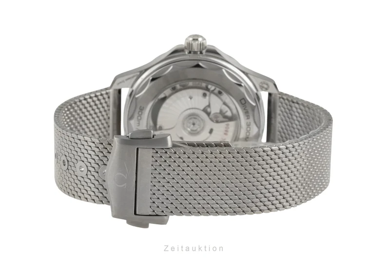 Omega Seamaster steel / titanium automatic men's watch 210.30.42.20.06.002 LP: 7100EUR [2603979]