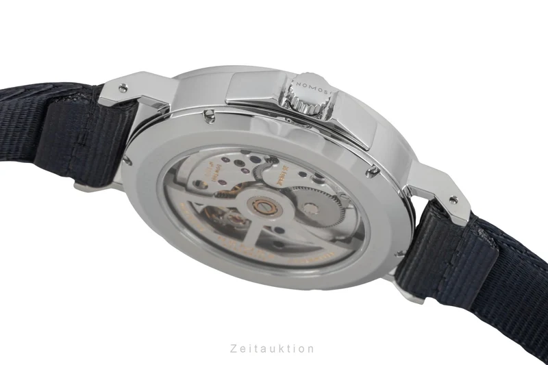 Nomos Ahoi steel automatic men's watch 550 LP: 3380EUR [2603859]