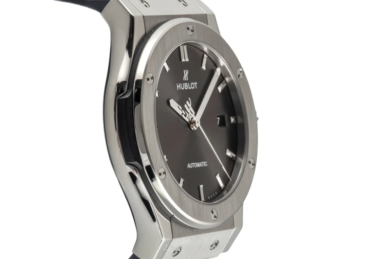 Hublot Classic Fusion titanium automatic men's watch 542.NX.7071.LR LP: 8500EUR [2603795]