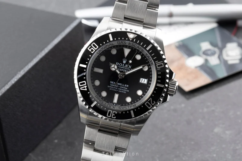 Rolex Sea-Dweller steel automatic men's watch 136660 [2603383]