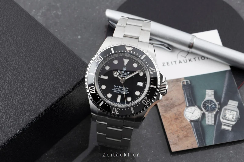 Rolex Sea-Dweller steel automatic men's watch 136660 [2603383]