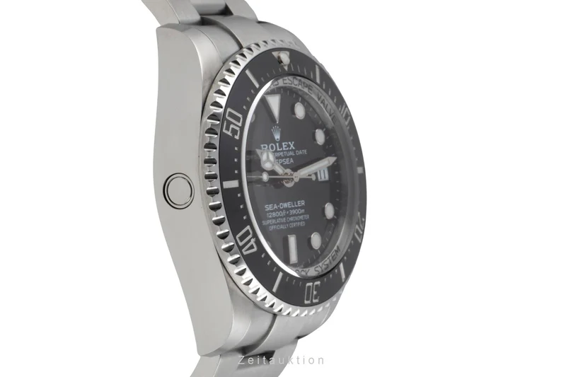 Rolex Sea-Dweller steel automatic men's watch 136660 [2603383]