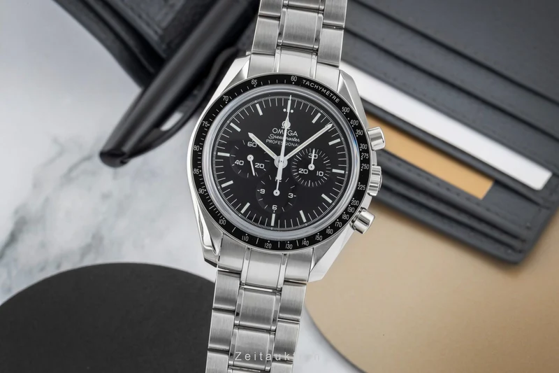 Omega Speedmaster Moonwatch chronograph steel manual winding men's watch 311.30.42.30.01.006 LP: 8700EUR [2603771]