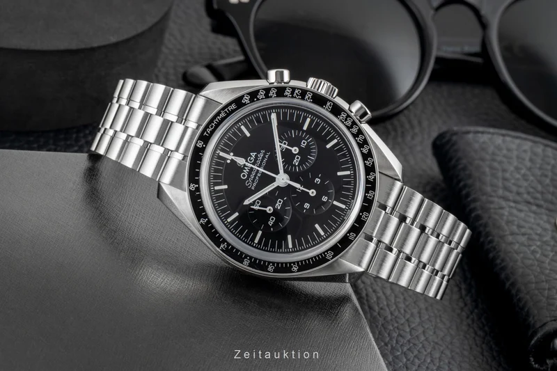 Omega Speedmaster Moonwatch chronograph steel manual winding men's watch 310.30.42.50.01.002 LP: 8700EUR [2603796]