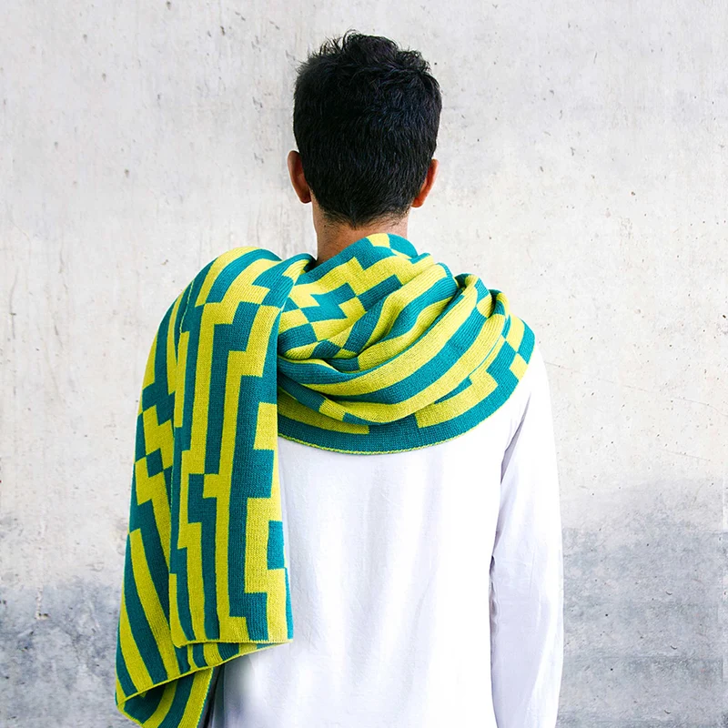 BITMAP ZOOM IN 2 | gelb & grüne SCHAL-STOLA | 194x64 cm | 100% Merino Wolle | Cristian Zuzunaga