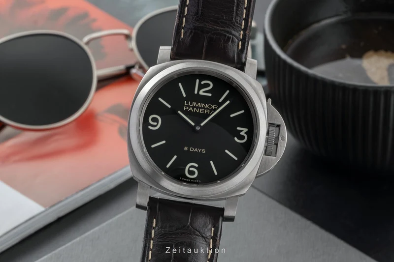Panerai Luminor titanium manual winding men's watch PAM00562 [2603461]