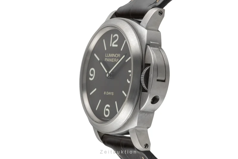 Panerai Luminor titanium manual winding men's watch PAM00562 [2603461]