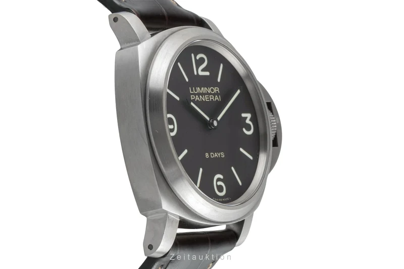Panerai Luminor titanium manual winding men's watch PAM00562 [2603461]
