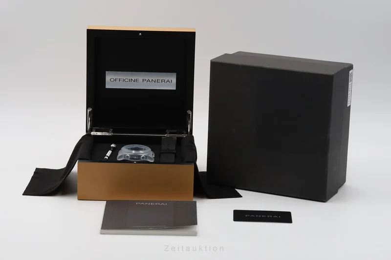 Panerai Luminor titanium manual winding men's watch PAM00562 [2603461]