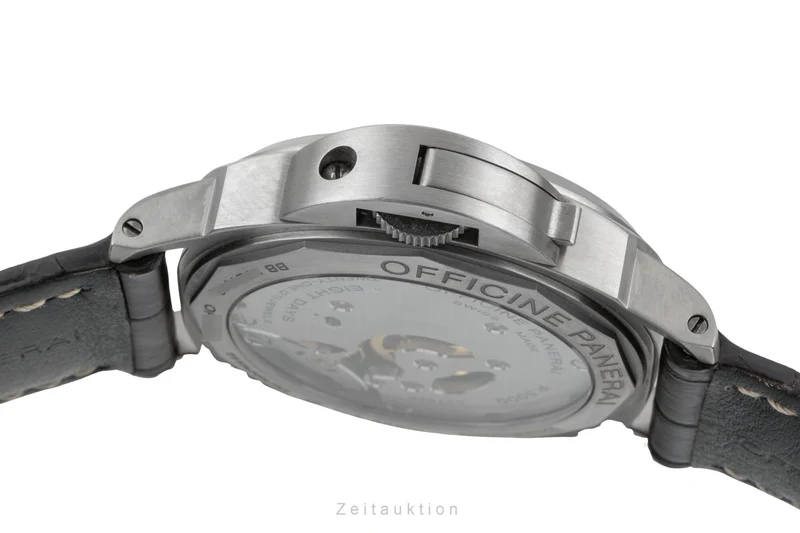 Panerai Luminor titanium manual winding men's watch PAM00562 [2603461]