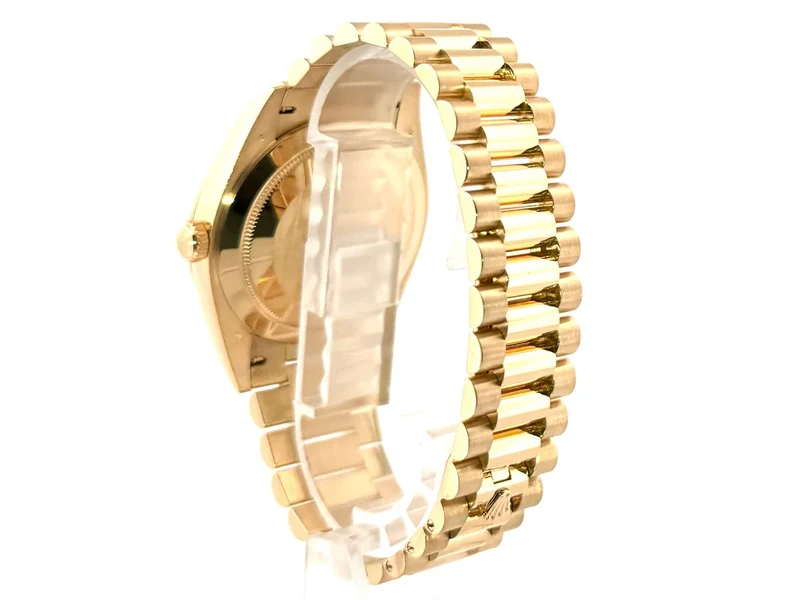 Rolex Day-Date 40 Gelbgold 228238 Schwarz