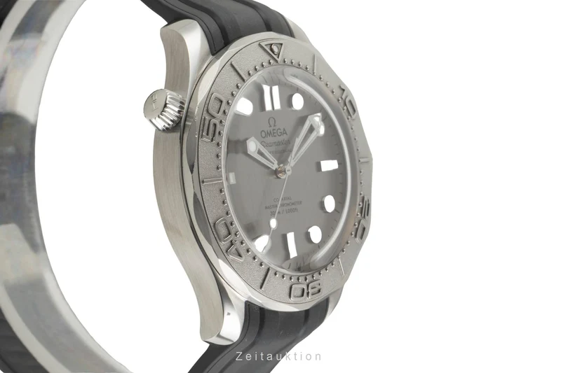 Omega Seamaster steel automatic men's watch 210.32.42.20.06.002 LP: 6700EUR [2603266]