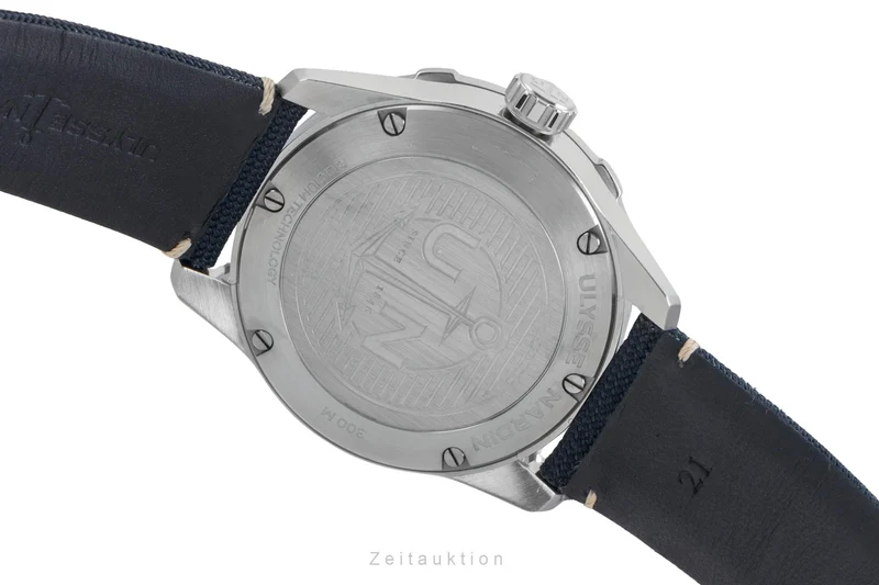 Ulysse Nardin Diver steel automatic men's watch 8163-175/93 LP: 7670EUR [2603163]