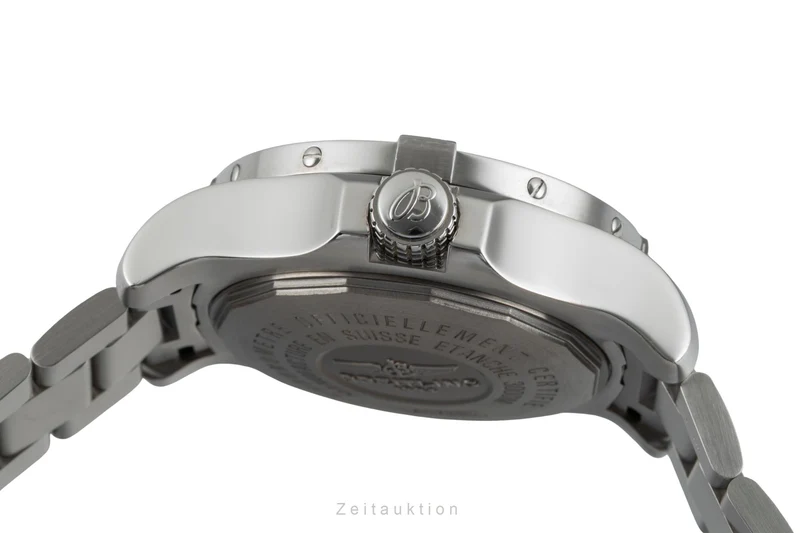 Breitling Avenger II Seawolf steel automatic men's watch A1733110/I519 [2602975]