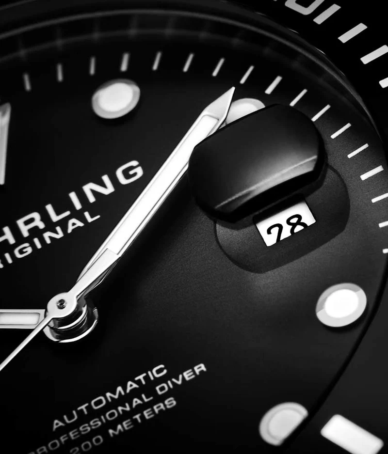 Stührling Executive Diver & Skeleton Gift Set