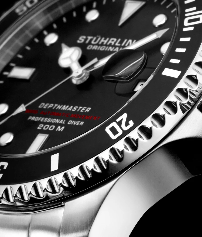 Stührling Executive Diver & Skeleton Gift Set