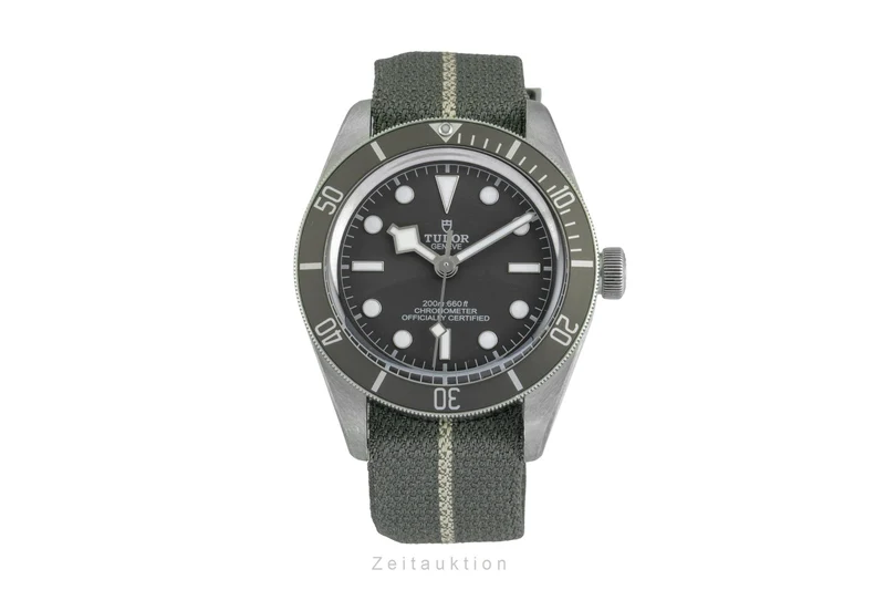 Tudor Black Bay silver automatic men's watch 79010SG-0002 LP: 5100EUR [2603872]