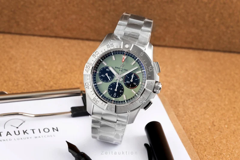 Breitling Avenger chronograph steel automatic men's watch AB0147101L1A1 LP: 7350EUR [2603622]