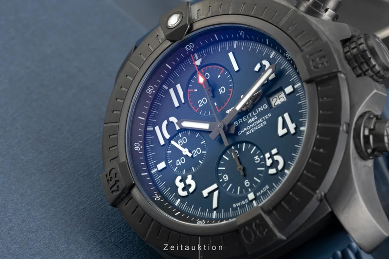 Breitling Super Avenger chronograph titanium automatic men's watch V13375101C1X1 [2603799]