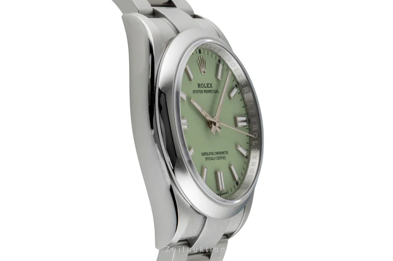 Rolex Oyster Perpetual steel automatic unisex 126000 [2603504]