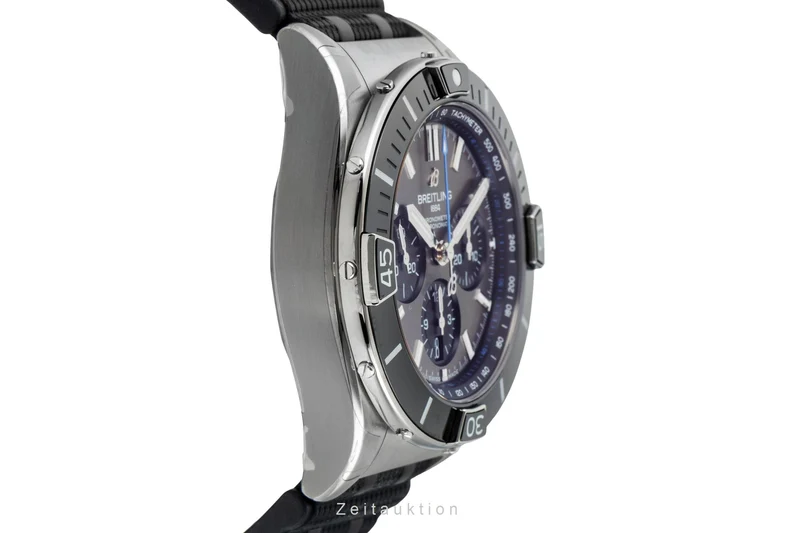 Breitling Chronomat chronograph titanium automatic men's watch EB0136251M1S1 LP: 11300EUR [2603663]