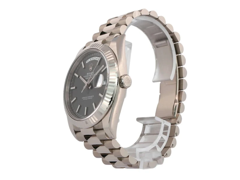 Rolex Day-Date 40 18 kt Weißgold 228239 Rhodium