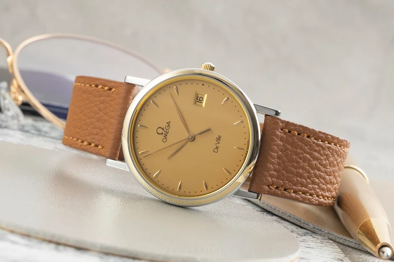 Omega De Ville steel / gold quartz men's watch 196.2430 Vintage [2603179]