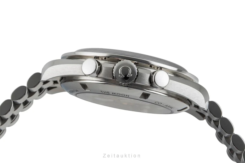 Omega Speedmaster Moonwatch chronograph steel manual winding men's watch 310.30.42.50.04.001 LP: 8800EUR [2603545]