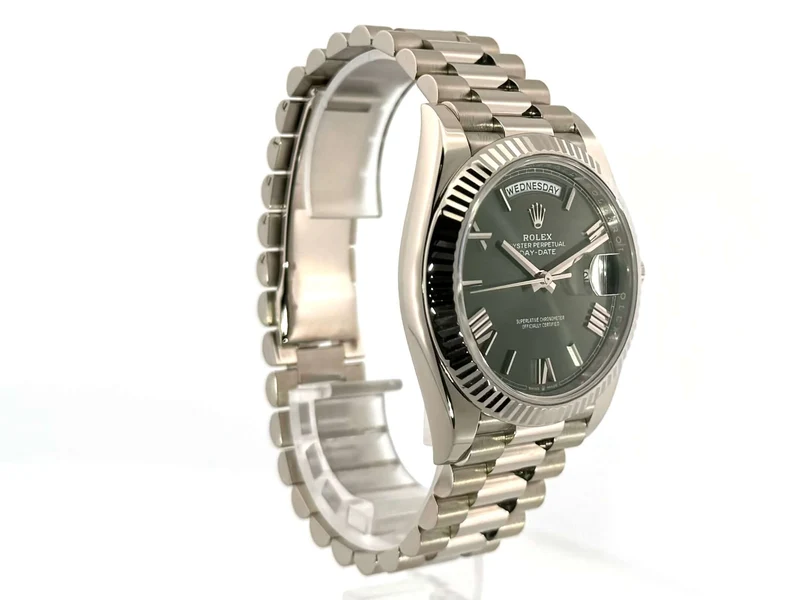 Rolex Day-Date 40 Weißgold 228239 Olivgrün Römisch