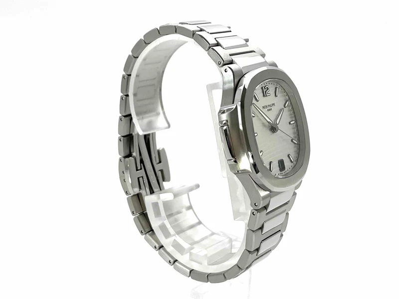 Patek Philippe Nautilus Ladies Ref. 7118/1A-010
