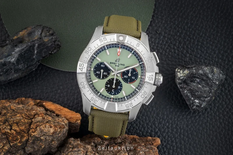 Breitling Avenger chronograph steel automatic men's watch AB0147101L1X1 LP: 7050EUR [2603623]