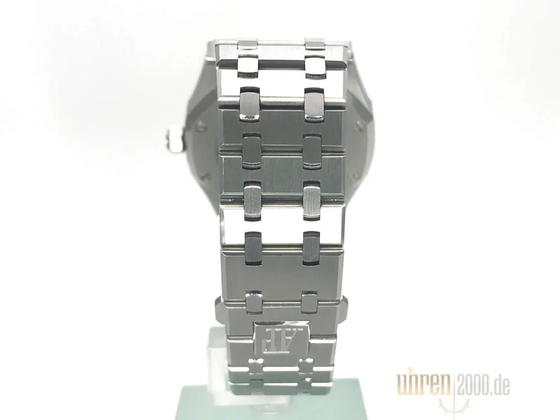 Audemars Piguet AP Royal Oak 15300ST.OO.1220ST.01 aus 2005