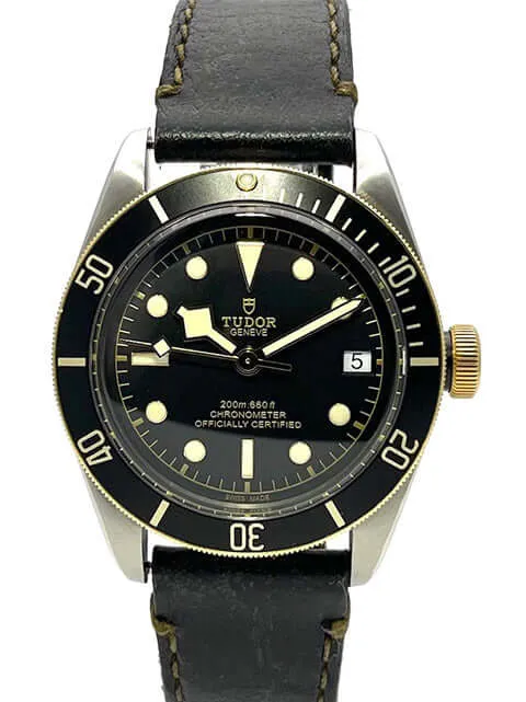 Tudor Heritage Black Bay Steel Gold 79733N Leder aus 2017