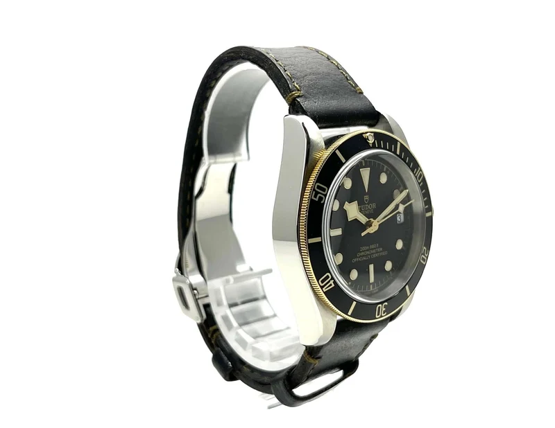 Tudor Heritage Black Bay Steel Gold 79733N Leder aus 2017