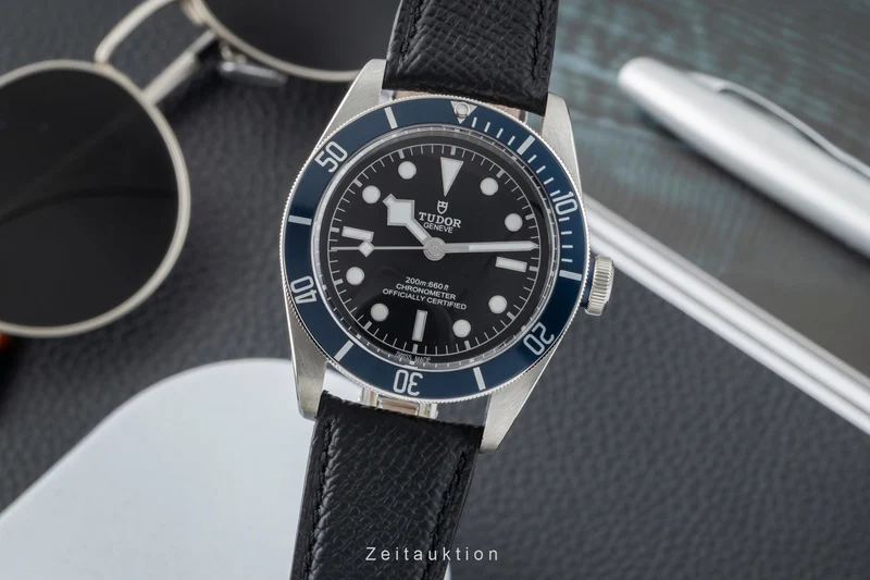 Tudor Black Bay steel automatic men's watch 79230 LP: 4740EUR [2603109]