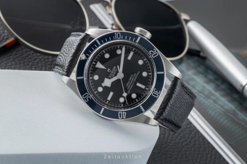 Tudor Black Bay steel automatic men's watch 79230 LP: 4740EUR [2603109]