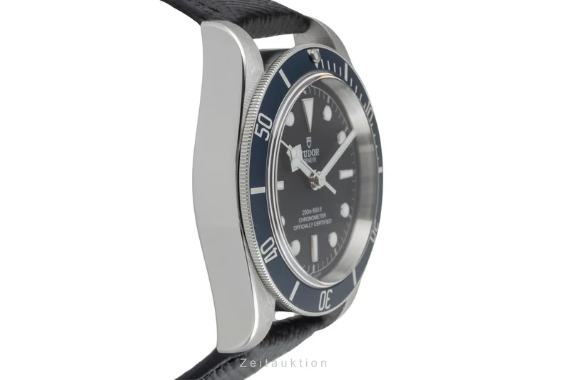 Tudor Black Bay steel automatic men's watch 79230 LP: 4740EUR [2603109]
