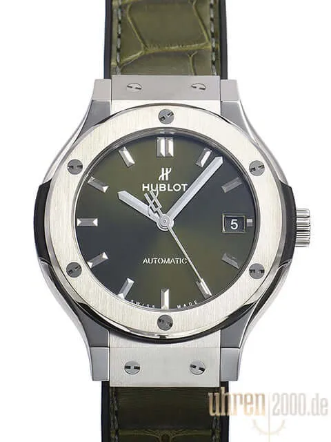 Hublot Classic Fusion Titanium 38 Green 565.NX.8970.LR