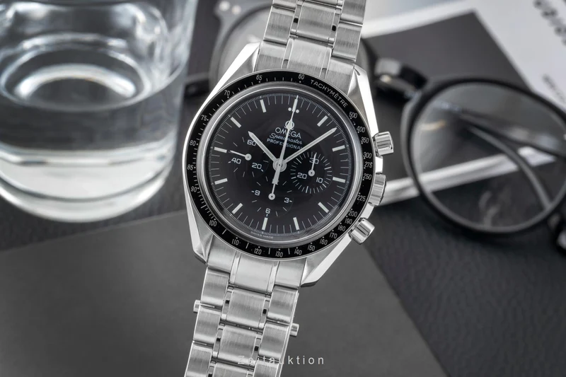 Omega Speedmaster Moonwatch chronograph steel manual winding men's watch 3574.51.00 Limited [2602890]