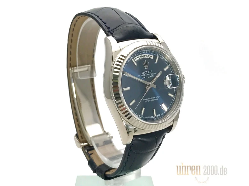 Rolex Day-Date 36 118139 Weißgold Leder Blau aus 2015