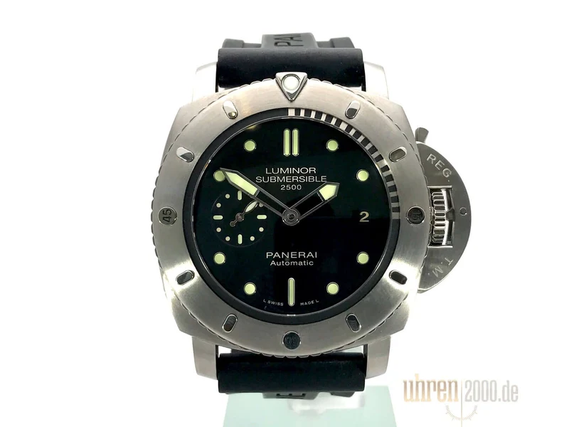 Panerai Luminor Submersible 1950 2500M 3 Days Automatic Titan PAM00364 aus 2016