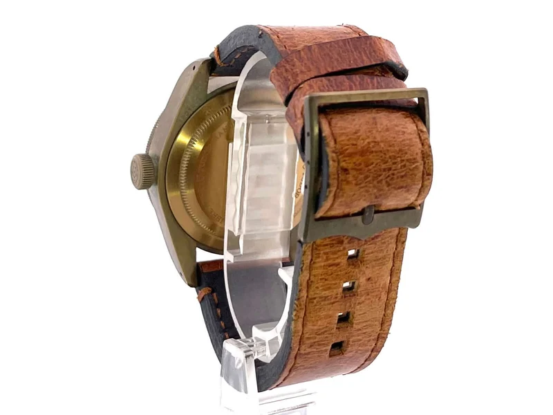 Tudor Heritage Black Bay Bronze 79250BM Leder